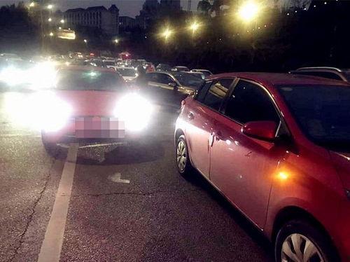 最新红色爆料图片大全,图片大全背后的惊人真相